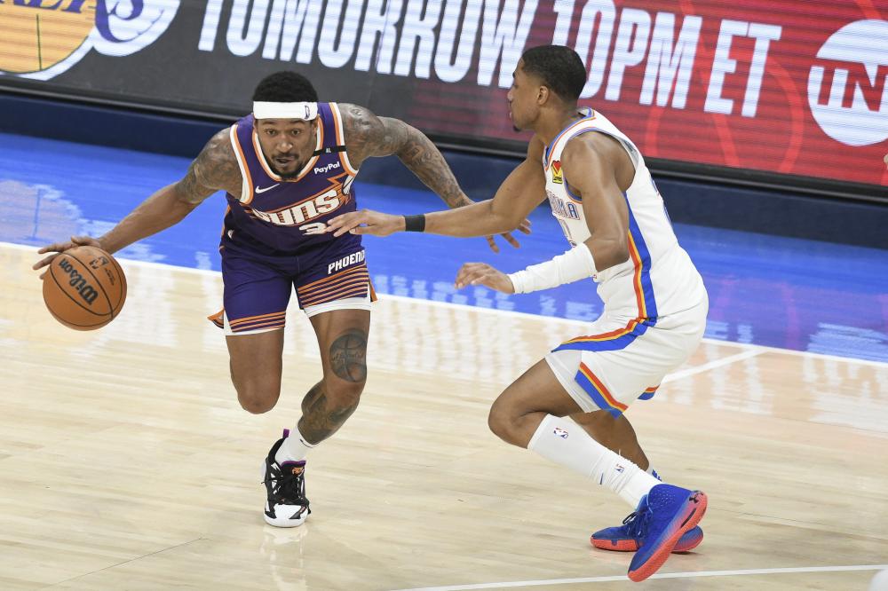 望通过中场 望通过中场